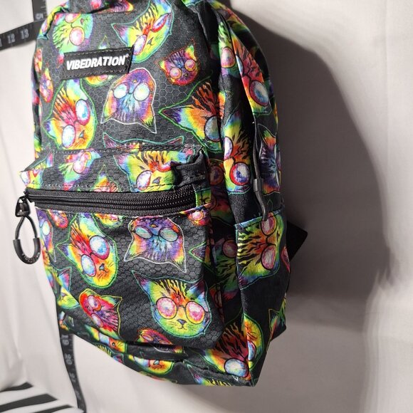 Vibedration Hydration Backpack with bladder - Small - Cats main image 9